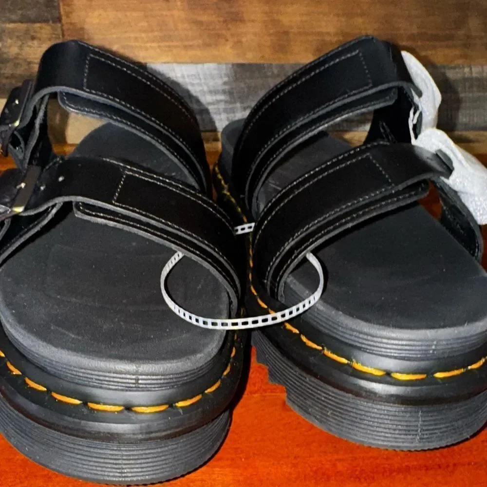 Dr. Martens MYLES BRANDO LEATHER BUCKLE SLIDE SANDALS new sz 10